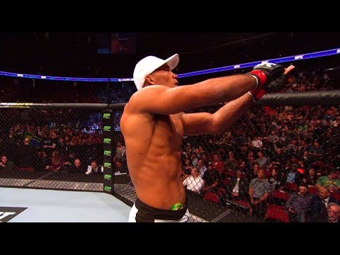 Fight Night Charlotte: Jacare vs Brunson 2 – Joe Rogan Preview