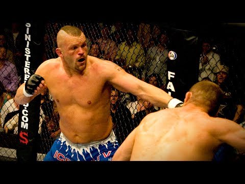 UFC 52 Free Fight: Chuck Liddell vs Randy Couture 2 (2005)