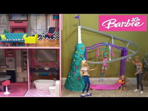 Barbie and Ken Story Skateboarding  and Playing on NEW Extreme Sports Set with Barbie Sisters