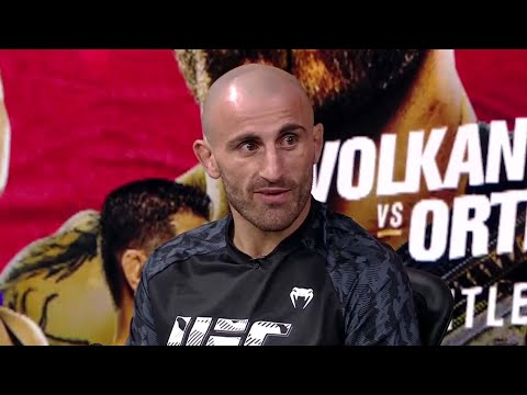 Alexander Volkanovski's Mindset Heading Into Ortega Fight | UFC 266