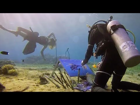 The Incredible World Of Underwater Painting | Dose Of Awesome