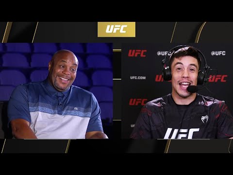 Brandon Moreno Grades Kansas City vs Texas Style Barbecue | UFC 277