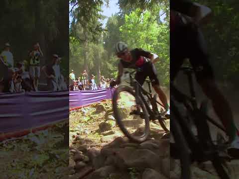 Nino Gets Punchy On The Downhills