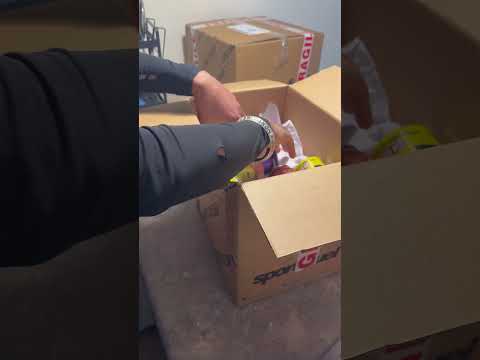 Multivitamins  c4 pre workout unboxing ( subscribe for more videos)